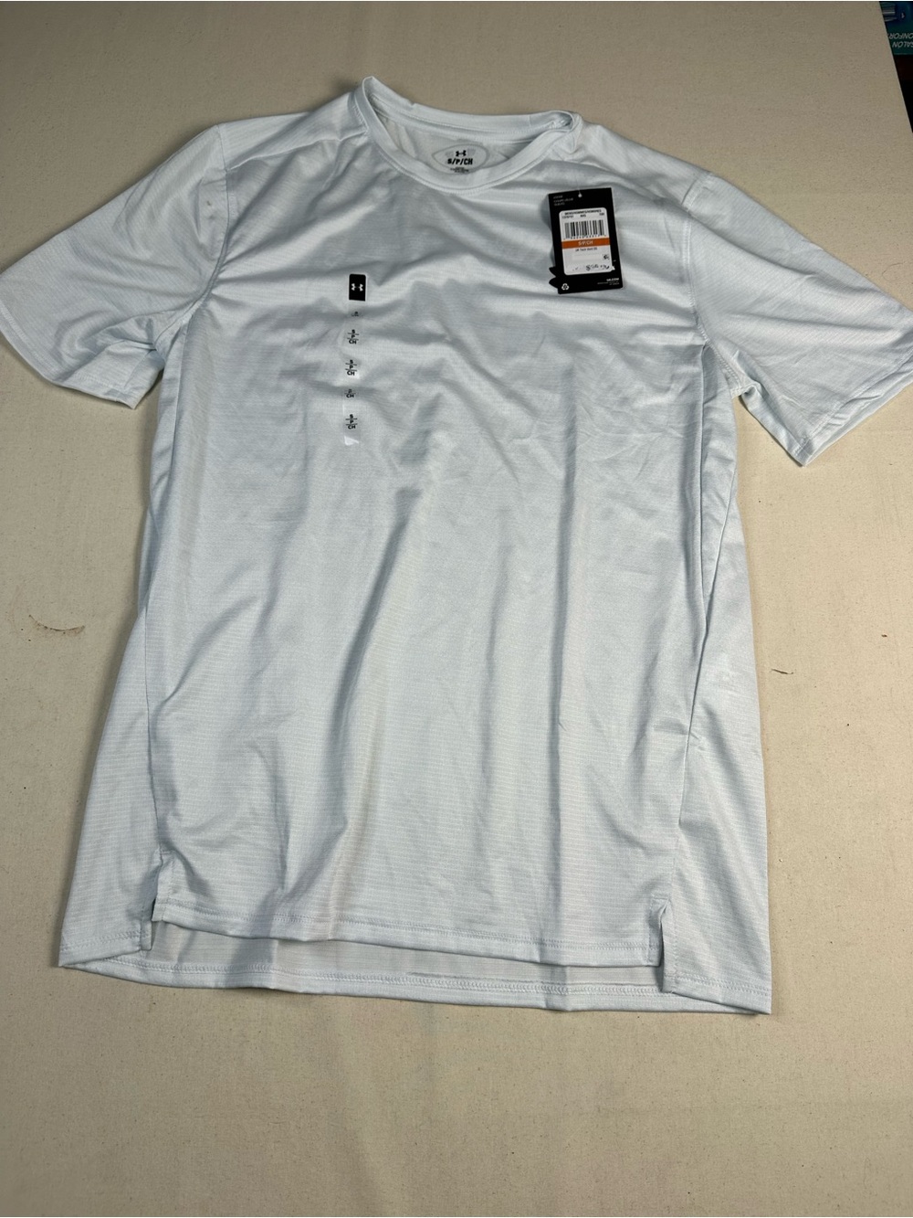 Under Armour Men’s White Short Sleeve Performance Tee small